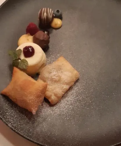 ホテル St-leonhard 3*