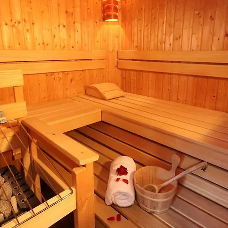 Szálloda St-leonhard 3*