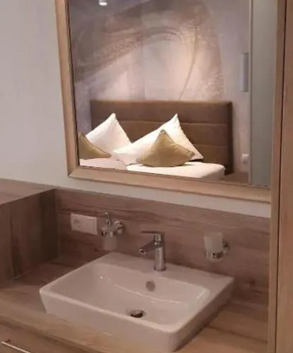 St-leonhard Hotel 3*